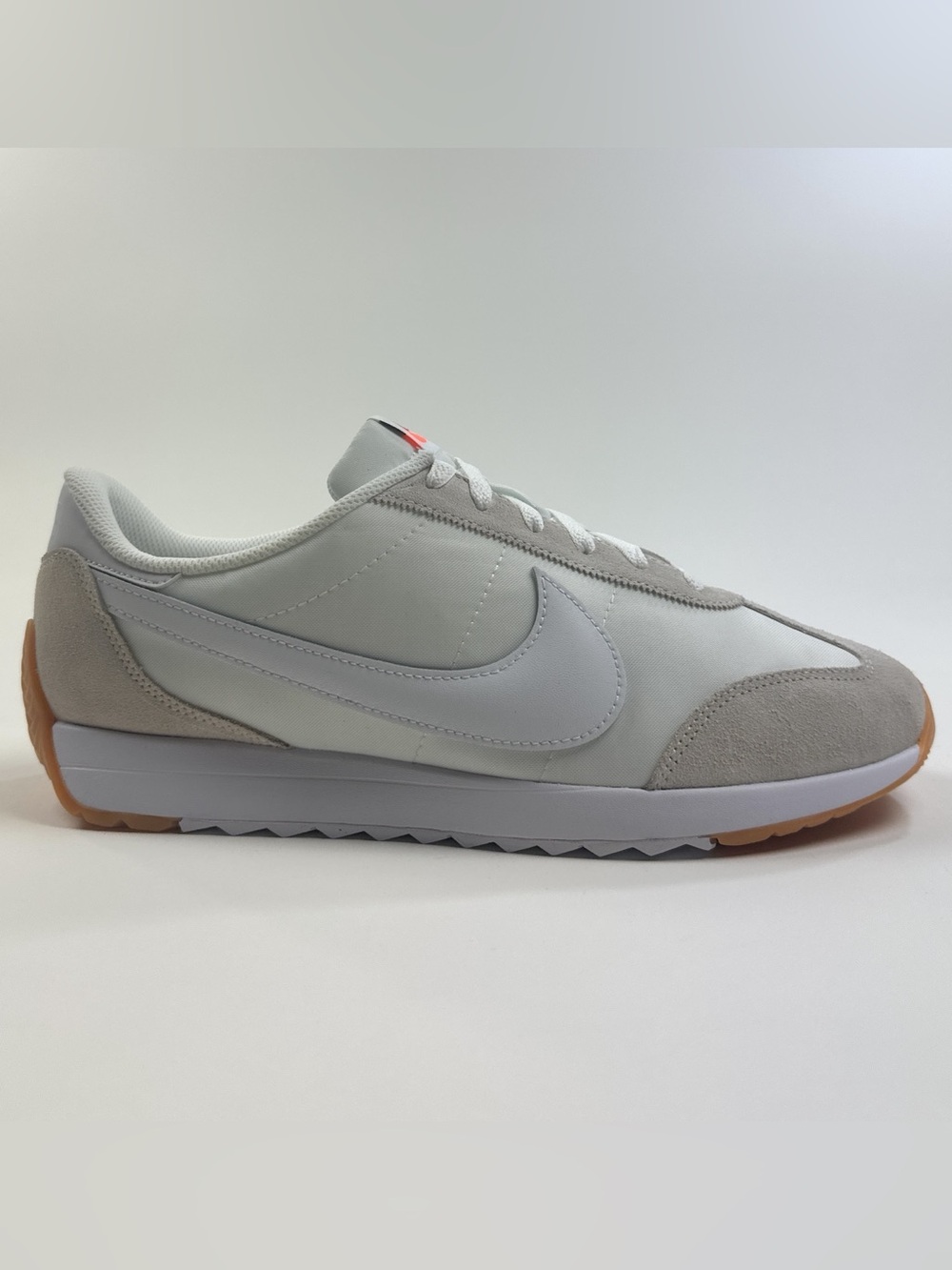 Nike Pacific Womens White Orange Gum Shoes Sneakers Athletic Casual HM4771-103